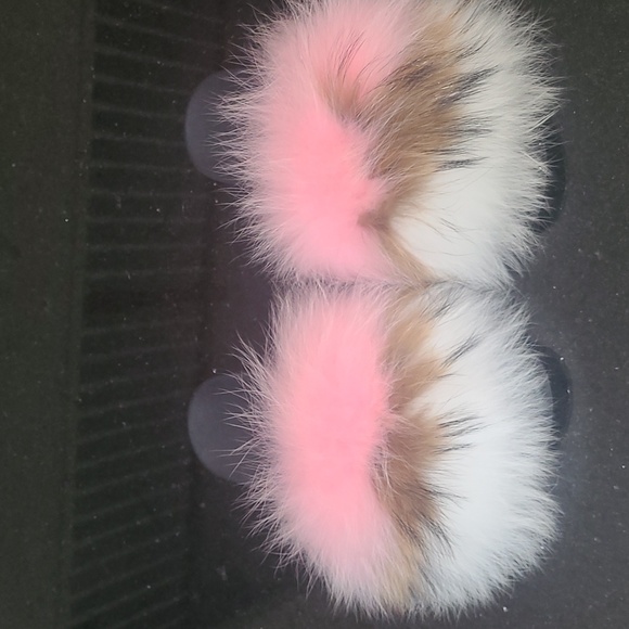 Fox fur slides size 12 - Picture 5 of 9